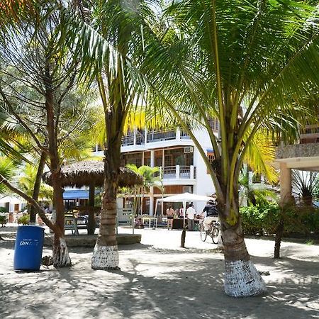 Hotel Sherwood Tela Extérieur photo