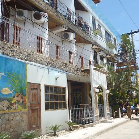 Hotel Sherwood Tela Extérieur photo