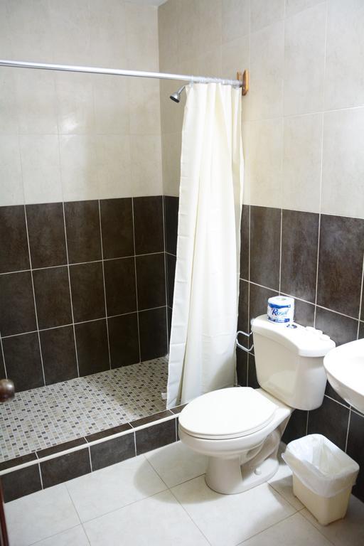Hotel Sherwood Tela Chambre photo